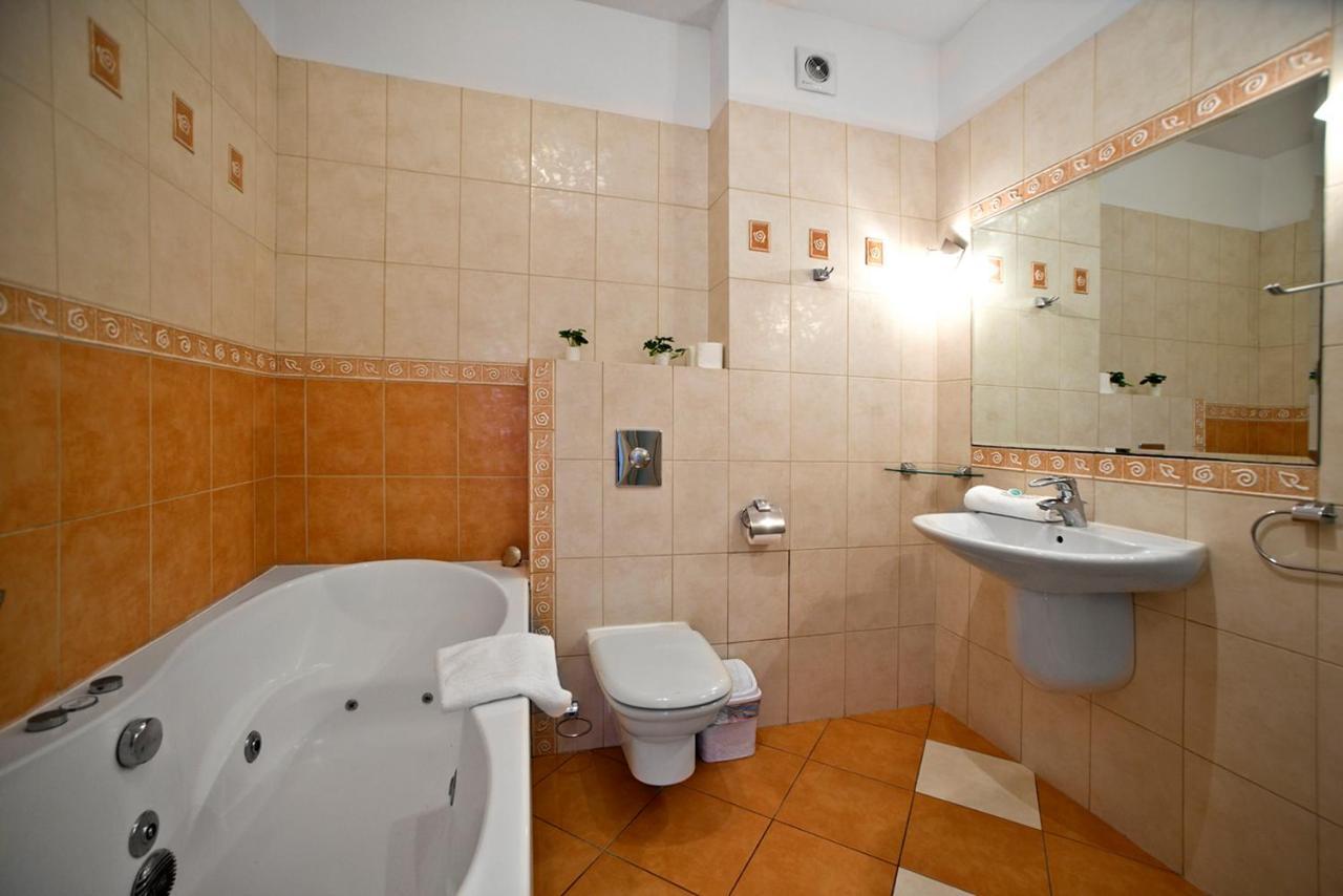 3 Bedrooms Apartment Zoliborz Gwiazdzista 华沙 外观 照片